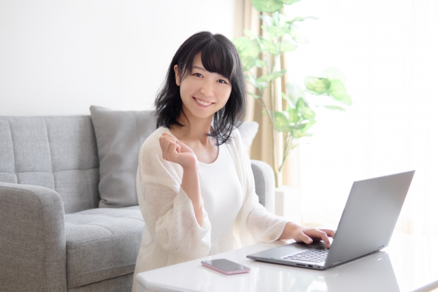 独自の婚活戦略で成婚したアドバイザー。30代女性向けの現実的な出会い方を伝授